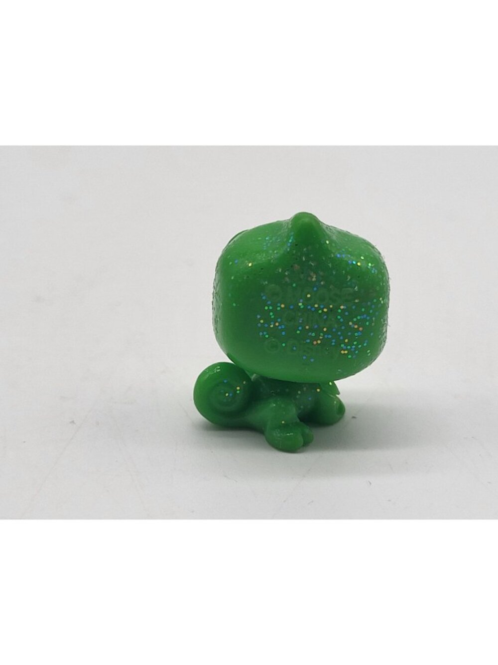 Disney Doorables Pascal the Chameleon Tangled Glitter Figure Green Moose - Picture 3 of 8